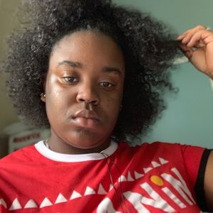 Meet your Posher, Georgette